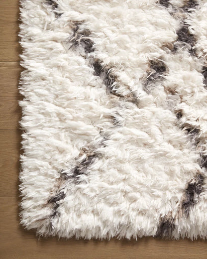 Amira Area Rug