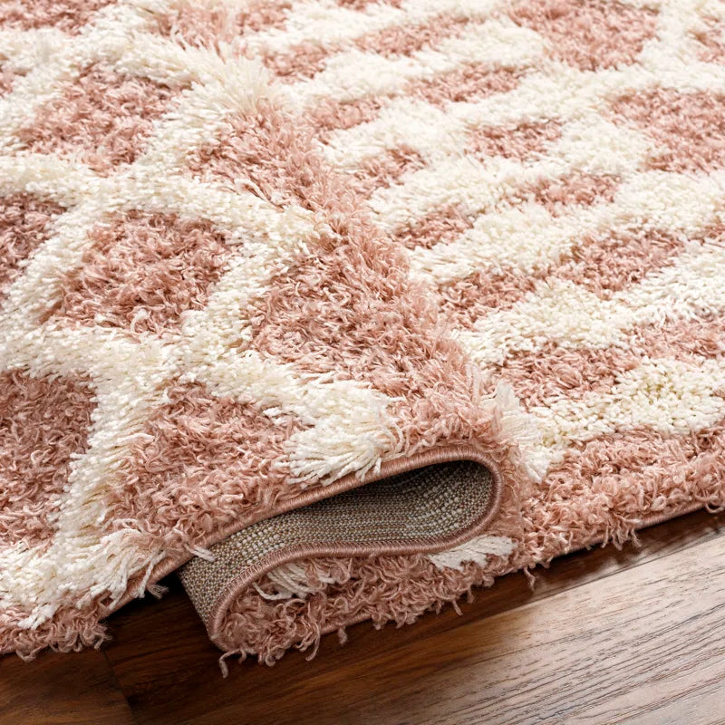 Hinsdale Machine Woven Polyester Area Rug in Pink